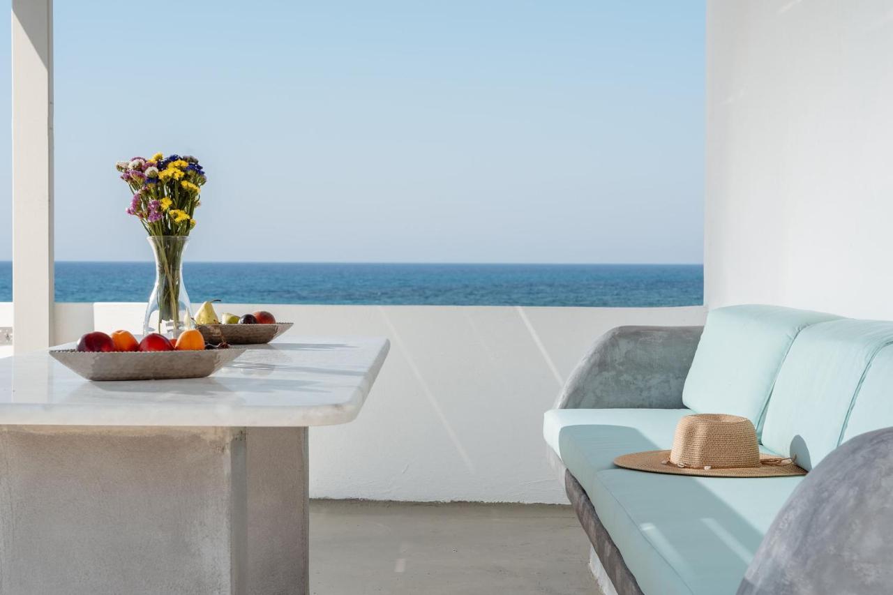 Celestial Seaview Apartments- Apollon Naxos City Екстер'єр фото